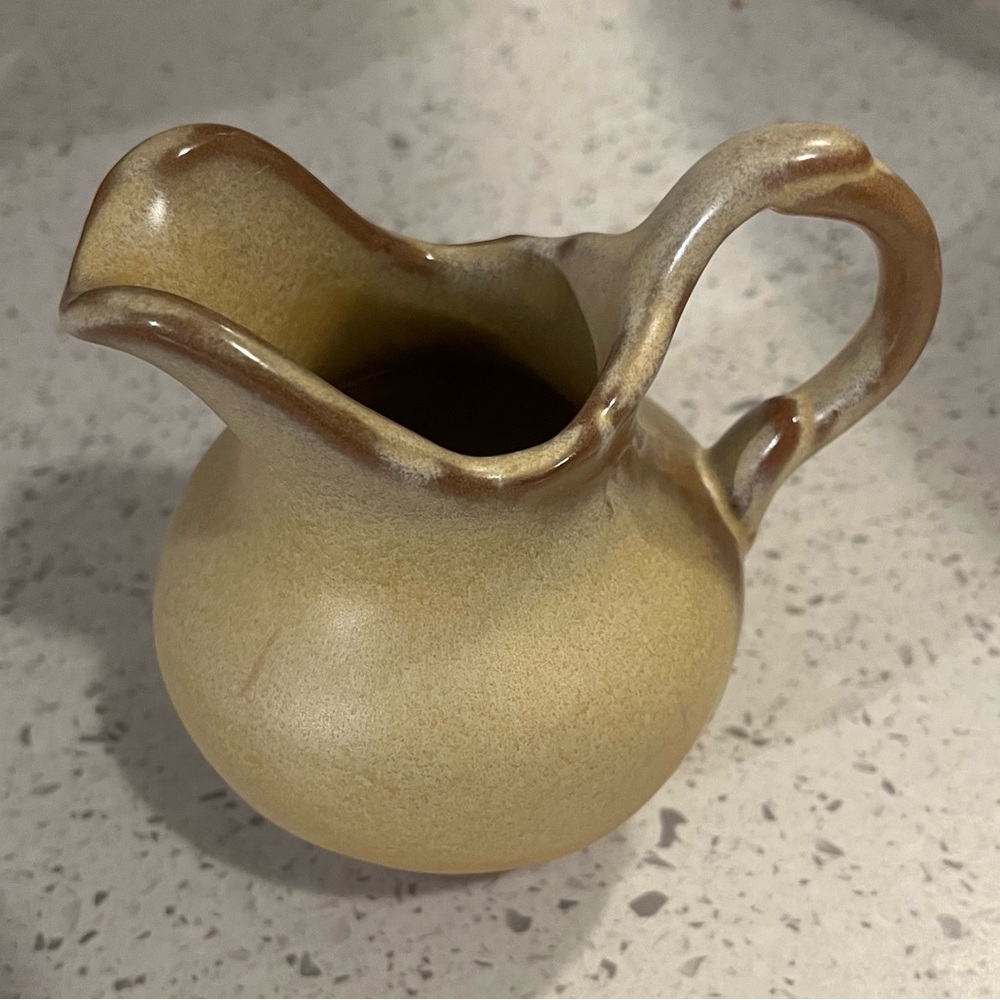 Frankoma 40A pitcher